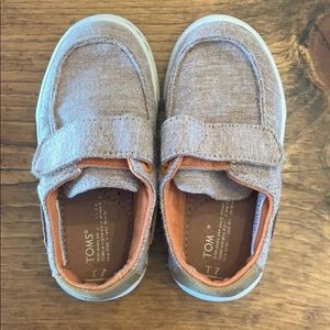 Toms toddler boy